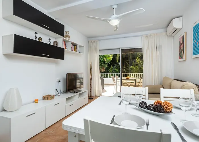 Jardines Del Mar By Interhome Apartamento Marbella